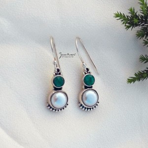 Emerald Pearl Earrings