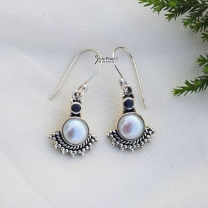 Pearl & Blackonyx Earrings