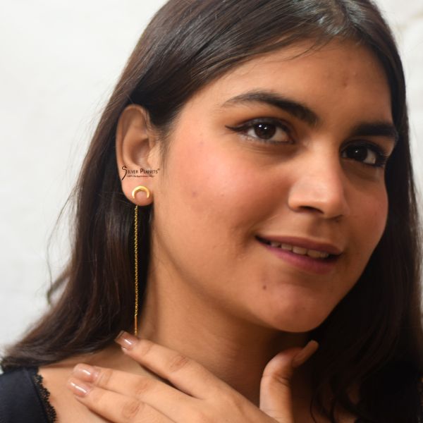 Sui Dhaga Earrings